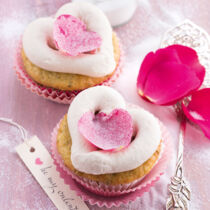 Pistazien-Herz-Cupcakes