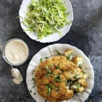 Gebackener Blumenkohl mit Chili-Mandel-Mayonnaise