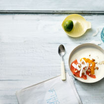 Limettenjoghurt mit Exoten Limettenjoghurt mit Exoten