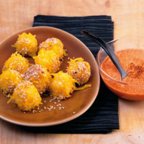 Kürbisknödelchen mit Paprikarahm