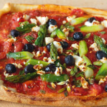 Spargelpizza mit Feta Spargelpizza mit Feta