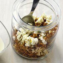 Popcorn Müsli im Glas