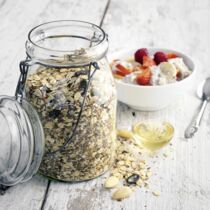 Super-Slow-Müsli-Mischung mit Mandeln und Kernen