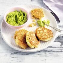 Maisfritter mit Erbsen-Guacamole Maisfritter mit Erbsen-Guacamole
