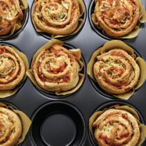 Gerollte Pizza-Scones Gerollte Pizza-Scones