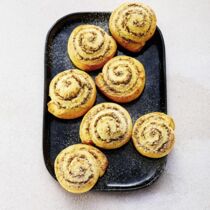 Nussschnecken mit Zimt & Erythrit