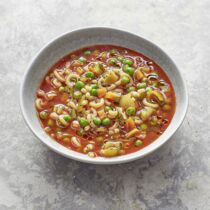 Tomatensuppe mit Nudeln