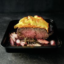 Braten mit Kürbis und Klößen