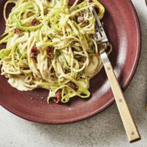 Spaghetti Veggie-Carbonara