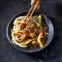 Karamellisierter Lauch mit Tempeh Karamellisierter Lauch mit Tempeh