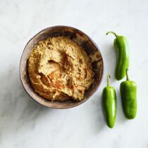 Roasted-Jalapeño-Hummus
