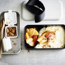 Milchreis mit Früchten Milchreis mit Früchten