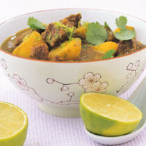 Rindercurry mit Kartoffeln Rindercurry mit Kartoffeln