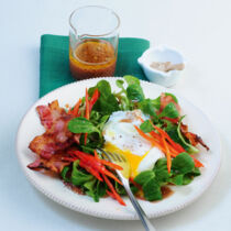 Feldsalat mit Ei und Speck Feldsalat mit Ei und Speck