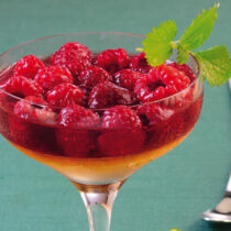 Früchte in Weingelee Früchte in Weingelee