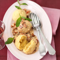 Käsenocken mit Pfifferlingen Käsenocken mit Pfifferlingen