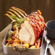 Schweinebraten mit Kräutern