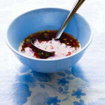 Fischsauce mit Chilis (Nam Pla Prik) Fischsauce mit Chilis (Nam Pla Prik)