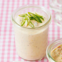 Ziegenkäsecreme mit Honig Ziegenkäsecreme mit Honig