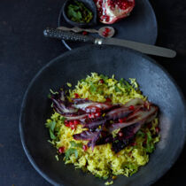 Persischer Safranreis mit Radicchio und Granatapfel Persischer Safranreis mit Radicchio und Granatapfel