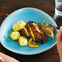 Gebackener Tofu mit Dillkartoffeln