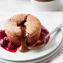 Schokokuchen mit Kirschkompott