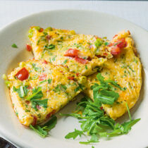 Tomaten-Käse-Omelett Tomaten-Käse-Omelett