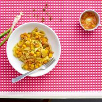 Nudeln mit Hähnchen und Mango Nudeln mit Hähnchen und Mango