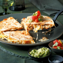 Quesadilla mit Pilzen und Guacamole Quesadilla mit Pilzen und Guacamole