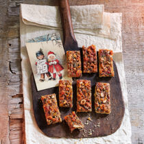 Fruchtschnitten mit Honig-Nuss-Mix