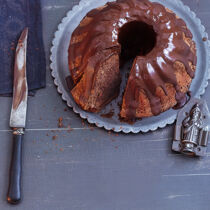 Gugelhupf mit Schokohefeteig