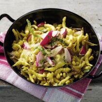 Überbackene Spätzlepfanne Überbackene Spätzlepfanne