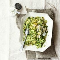 Brokkoli-Couscous mit Zitronenjoghurt Brokkoli-Couscous mit Zitronenjoghurt