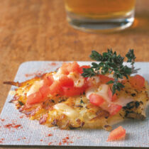 Kartoffelrösti mit Tomaten und Käse