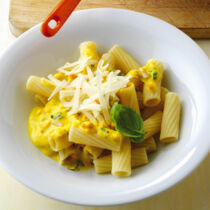 Rigatoni mit Möhrensauce Rigatoni mit Möhrensauce