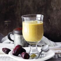 Innere Werte  mit Avocado, Datteln und Kakao