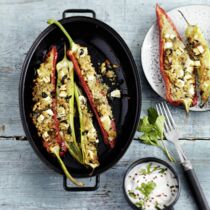 Gefüllte Spitzpaprika mit Grünkern Gefüllte Spitzpaprika mit Grünkern