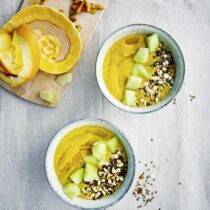 Gelbe Smoothie-Bowl Gelbe Smoothie-Bowl