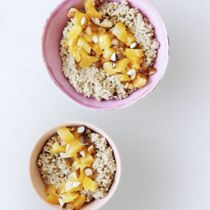 Hirseporridge mit Aprikosen Hirseporridge mit Aprikosen