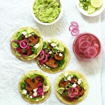 Tacos mit Red Onion Pickles