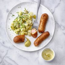 Corndogs mit Kartoffelsalat