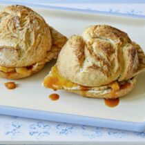 Marinierte Schnitzel im Brötchen Marinierte Schnitzel im Brötchen