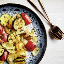 Gegrilltes Gemüse mit Marinade Gegrilltes Gemüse mit Marinade