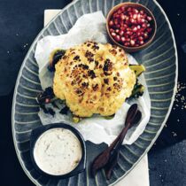 Ganzer gerösteter Blumenkohl Ganzer gerösteter Blumenkohl