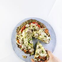 Wirsing-Pizza mit Salsiccia Wirsing-Pizza mit Salsiccia