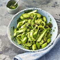 Tagliatelle mit 
grünem Spargel