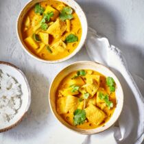 Fischcurry mit Ajvar und Mango Fischcurry mit Ajvar und Mango