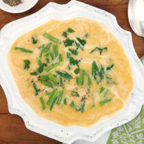 Bohnensuppe mit frischem Sauerampfer Bohnensuppe mit frischem Sauerampfer