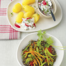 Pellkartoffeln mit Radieschen-Kresse-Quark