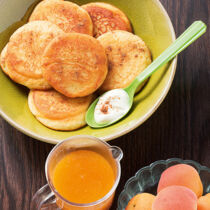 Quarkpflanzerl mit Aprikosensauce